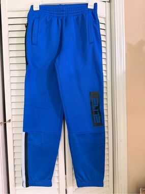 Nike Dri-FIT Standard Fit Shorts Blue